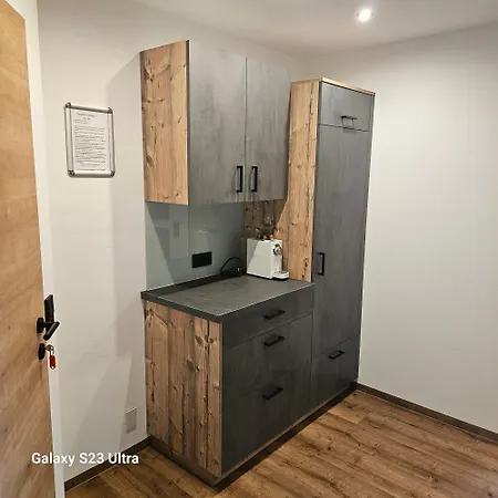 Appartementhaus Eisbauer Апартаменты Санкт-Йохан